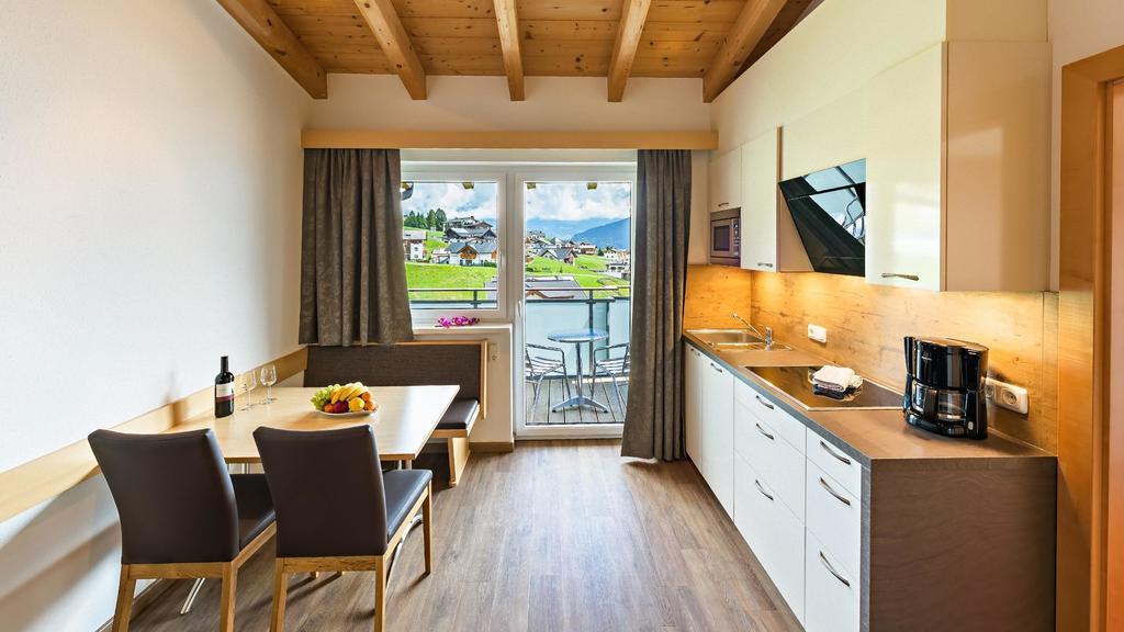Apart-Hotel Bergkoenig フィス エクステリア 写真
