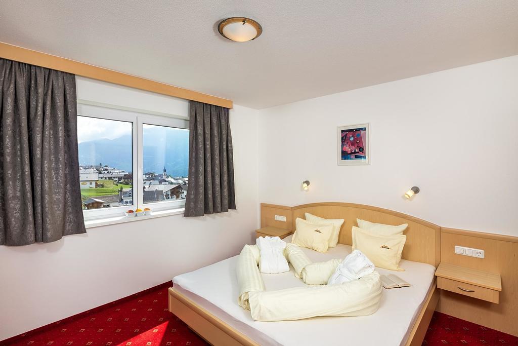 Apart-Hotel Bergkoenig フィス エクステリア 写真